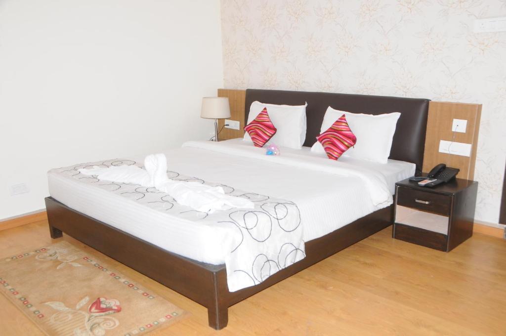 Oyster Airport Hotel Hyderabad Exterior foto